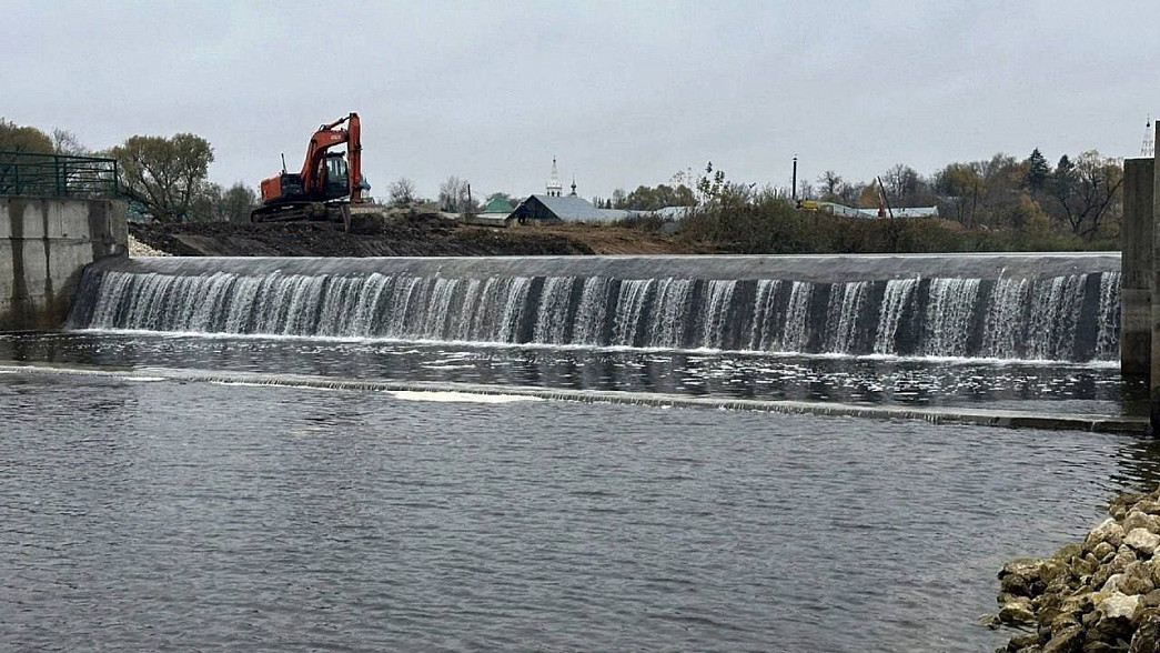 В Суздале капитально отремонтировали нижнюю плотину на Каменке